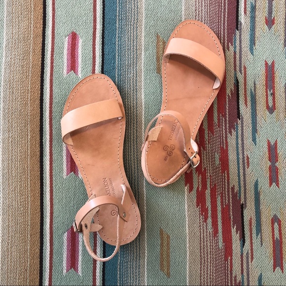 simple leather flip flops